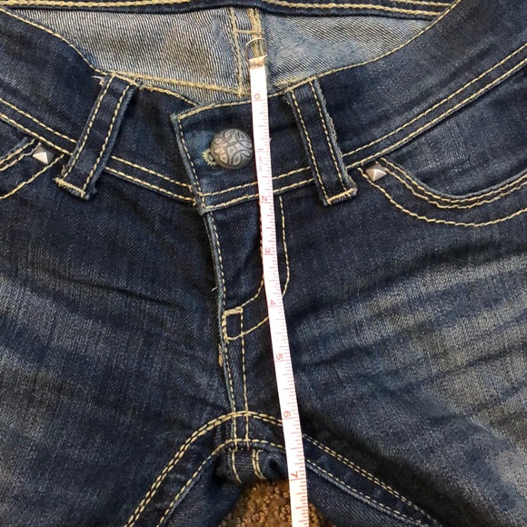 Day Trip Leo Boot Cut Jeans - Picture 8 of 15